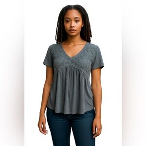 MAURICES FLOWY TOP Size L Plunge Neck Slate Blue